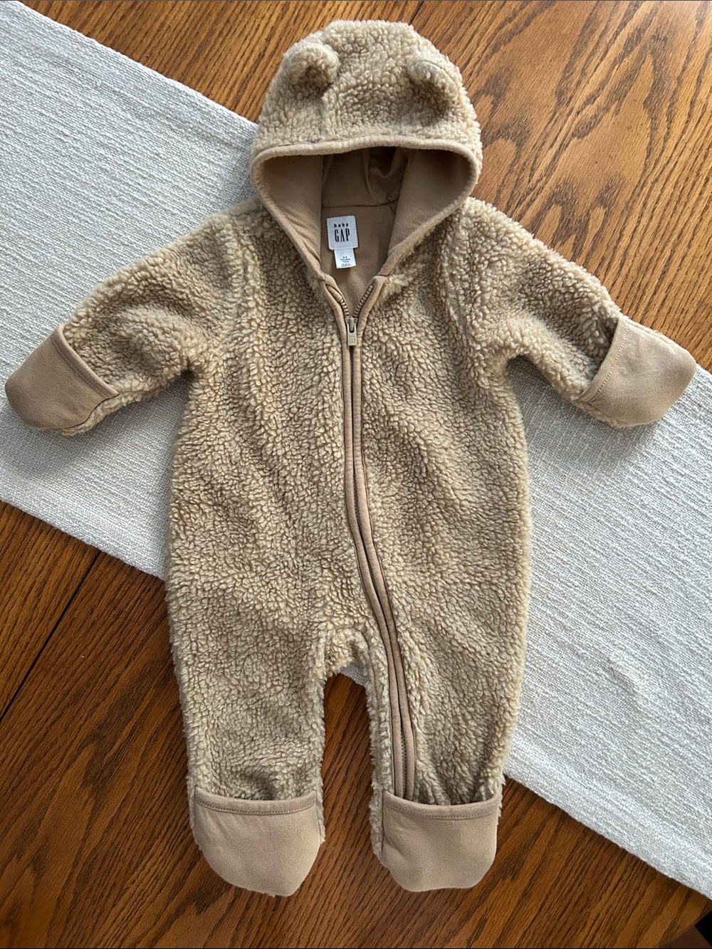 BabyGAP Teddy Sherpa Fleece Beige One-Piece with Hooded Ears Bunting Pram 0-3M